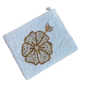 Mini bolso con cremallera de flores bordadas con cuentas artesanales de alta calidad elegante único elegante y lo último de Hiba Enterprises - Product Image 1