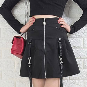 Minifalda Negra Gótica para Mujer, Estilo Punk, Cintura Alta, Corte en A, con Tiras Decorativas, Ropa Urbana, Ropa de Club - Product Image 1