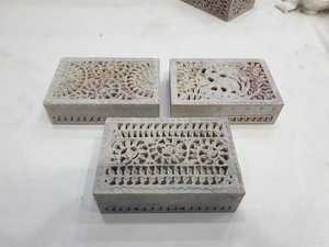 กล่องแหวนแกะสลักหินขัดเงาทรงสี่เหลี่ยมพร้อมส่งของขวัญเครื่องประดับสวยงามโลโก้ตามสั่ง - Product Image 2