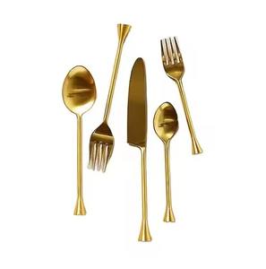 Ensemble de couverts en laiton de qualité supérieure, finition dorée, collection d'ustensiles de table élégants pour réception de mariage - Product Image 3