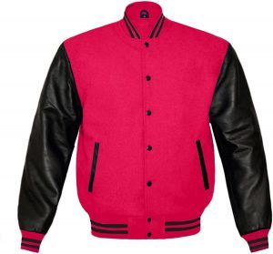 ผู้ผลิตแจ็คเก็ต Letterman สีชมพูสดแบบ OEM ODM ตัวเสื้อทำจากผ้าขนสัตว์ แขนเสื้อทำจากหนังสีดำ สไตล์วิทยาลัย - Product Image 1