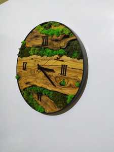 นาฬิกาแขวนผนังไม้มะกอกขนาดใหญ่สไตล์โมเดิร์น พร้อมมอสสีเขียวธรรมชาติ  แบบเงียบ - Product Image 3