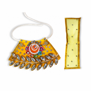 Ensemble robe et chunni jaunes de créateur Laddu Gopal avec ornements en pierres, perles et feuilles - Product Image 1