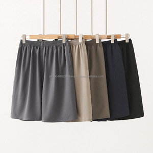 Pantalones cortos deportivos de estilo caliente informal con diseño de logotipo personalizado OEM que se pueden usar fuera de casa, pantalones cortos de verano para hombres con cintura elástica para hombres - Product Image 1