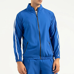 Trajes Deportivos para Hombre Elegantes y Cómodos para Uso Casual, Vendidos a Precio Económico, con Logotipo Personalizado - Product Image 4