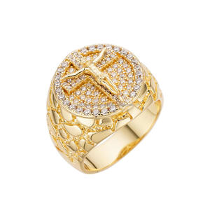 Bague de déclaration de luxe en argent sterling 925 avec diamant moissanite rond et aspect cristal étincelant pour les acheteurs en gros - Product Image 2