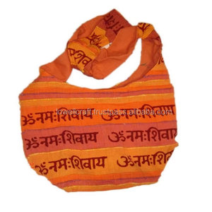 Sac à bandoulière ethnique décontracté Om Namha Shivay, imprimé spirituel, pour hommes et femmes, style bohème fait main, pour le quotidien et les voyages - Product Image 4
