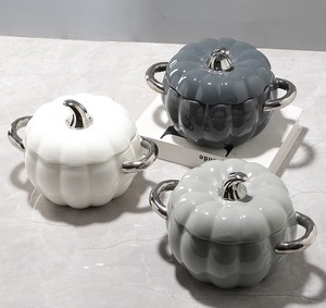 Juego de Tazones de Cerámica de 2000 ml de Capacidad, con Tapa, Forma de Calabaza, Asas Plateadas, Acabado Brillante, Libre de BPA - Product Image 2