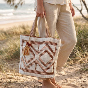 Bolsos Bohemios Acolchados de Diseño, Bolsos de Alta Calidad con Patrón de Diamantes Amarillos, Bolsos Boho Hechos a Mano en India con Diferentes Colores de Tela - Product Image 6