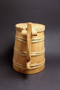 Most Selling Wooden Mug with Handle Traditional Wooden Tankard Vintage Beer Mug for Home Kitchen Bar Decoration - Product Image 3