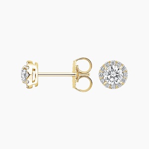 Pendientes de tuerca con halo de diamantes redondos engastados en bisel - Product Image 2