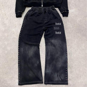Ensemble survêtement homme streetwear hiver, sweat à capuche et pantalon évasé, personnalisé, effet vieilli, avec fermeture éclair et strass colorés, délavé à l'acide, 100% coton - Product Image 4