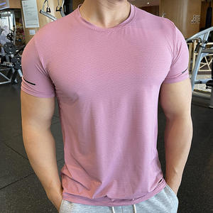 T-shirt rouge à manches courtes et col rond pour homme avec logo lettre sur le devant, séchage rapide, coupe oversize, tricoté, 100 % coton, 230 grammes - Product Image 3