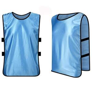 Factory Direct Customizable Soccer Football Pinnies Adult <b>Training</b> <b>Bibs</b> Scrimmage Vest Wholesale Custom Soccer Vest Reversible - Product Image 4