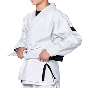 Uniformes de Artes Marciales Hechos a Medida de la Mejor Calidad, 450 GSM, 100% Poliéster, Doble Tejido, Logotipo Bordado, Tallas Personalizadas, Servicios OEM - Product Image 3