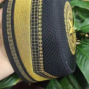 Vente en gros : Nouveaux styles de bonnets de prière musulmans brodés pour hommes, chapeaux islamiques pour le Namaz, casquettes unies imprimées, bonnets Kufi, cadeau du Ramadan et de l'Aïd - Product Image 3