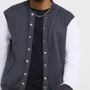 Chaqueta Varsity para Hombre Estilo Urbano con Parches Bordados, Corte Ajustado, Poliéster/Algodón, Color Personalizado - Product Image 6