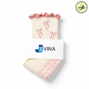 Calcetines de Yoga Antideslizantes con Volantes al por Mayor, Diseño Personalizable con Lazos y Logotipo Bordado, Marca Privada para Pilates - Product Image 1