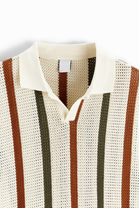 เสื้อโปโลคอวีถักลายทางแบบโปร่ง แขนสั้นสำหรับผู้ชาย รุ่น Custom Light Summer - Product Image 2