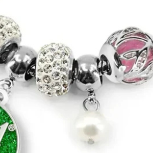   Bracelet pour femme fabriqué en 1992, élégant, couleur vert et argent, bijou à breloques, accessoire de mode pour poignet, inspiré des sororités, qualité supérieure - Product Image 5
