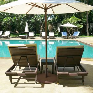 Base per Ombrellone con Ruote da 50 Libbre per Patio, Giardino, Hotel, Magazzino - Product Image 1