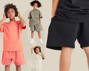 Shorts de jogging 100 % coton multicolores personnalisables à séchage rapide, écologiques, confortables, taille mi-haute, en molleton bouclette, pour enfants - Product Image 5