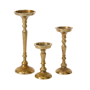 Support à bougies en laiton moulé à la main, finition laiton, pour décoration intérieure, qualité supérieure, personnalisable, vente en gros, lot de 2 - Product Image 1