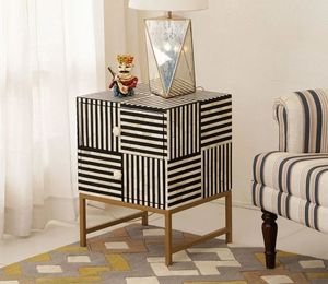 Mesa de Noche de Lujo Personalizada con Incrustaciones de Hueso, Hecha a Mano con un Patrón Artístico Único y un Acabado Elegante - Product Image 3