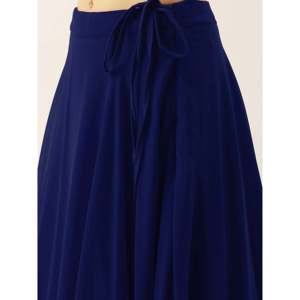 Robe de soirée ravissante en georgette bleue à sequins, style Lehenga Choli avec dupatta - Product Image 1