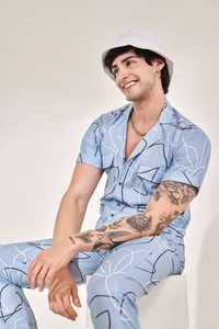 Ensemble coordonné imprimé bleu abstrait pour homme, ensemble chemise et pantalon élégant en deux pièces, léger, respirant, tenue de mode estivale - Product Image 3