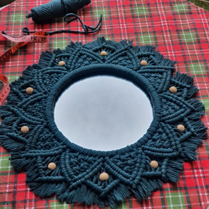 Miroir mural rond en macramé bohème, fait main, en corde de coton, décoratif, à suspendre pour le salon, décoration de la maison, design géométrique circulaire - Product Image 4