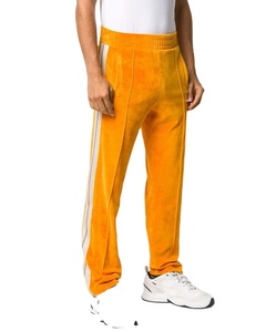 Pantalon de jogging personnalisé avec logo, coupe ample, style streetwear, bande latérale orange, bas à fermeture éclair, pantalon de survêtement en velours - Product Image 1