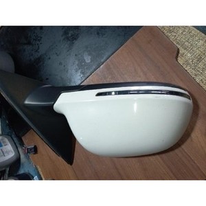 Espejo Retrovisor Derecho Usado Q3 8U1857410 - Product Image 4