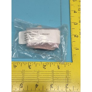 AMAT 0020-70420 BRACKET HOME SENSOR LL ORIENT - อุปกรณ์และอะไหล่เซมิคอนดักเตอร์ระดับโลกที่เชื่อถือได้ - Product Image 1