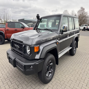 โตโยต้า แลนด์ ครุยเซอร์ GDJ76 LXG 28 ดีเซล ยูโร 6e พร้อมส่งมอบทันที รถ SUV ออฟโรด สำหรับงานหนัก ขับเคลื่อน 4 ล้อ - Product Image 1