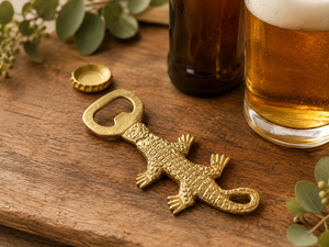 Ouvre-bouteille en métal en forme de crocodile, ouvre-bouteille de bière fantaisie, outil de bar décoratif vintage, accessoire de barman, cadeau pour la cuisine et le bar - Product Image 1