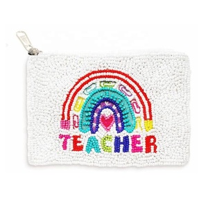 Porte-monnaie miniature fait main avec lettres perlées, fermeture éclair, luxe, écologique, haute qualité, durable, pochette créative pour clés, espèces et cartes - Product Image 1