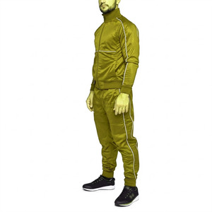 Very Attractive Solid Colour Men Windbreaker <b>Tracksuits</b> Sustainable Waterproof New Custom Men Windbreaker <b>Tracksuit</b> Top Style - Product Image 5