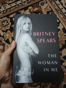 Les femmes que j'ai en moi de Britney Spears, livre broché, biographie et histoire personnelle - Product Image 1