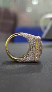 Anillo de Diamantes de Oro Sólido para Hombre, Corte Brillante Redondo, Estilo de Lujo para Uso Diario, Diamantes Cultivados en Laboratorio - Product Image 4