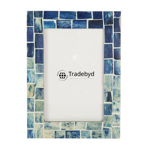 Marco de Fotos Decorativo Creativo Premium con Incrustaciones de Hueso Hecho a Mano con Acabado Brillante y Opción de Logotipo Personalizado por Tradebyd - Product Image 2