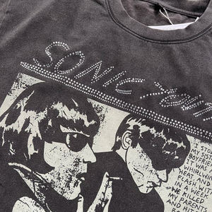 เสื้อยืดทรงบ็อกซี่สไตล์วินเทจสำหรับผู้ชาย ผ้าฝ้ายออร์แกนิค 100% แบบถัก สกรีนลาย พิมพ์โลโก้ตัวอักษรประดับเพชร - Product Image 2