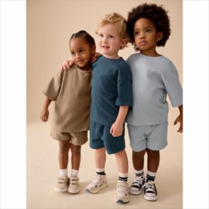 Conjunto de ropa infantil de verano, camiseta informal para niños con pantalones cortos a juego, conjunto de ropa para niños pequeños, camisetas y pantalones cortos personalizados para bebés. - Product Image 6