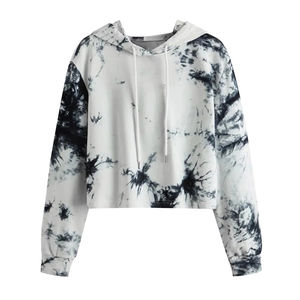 Ensemble sweat à capuche court et short pour femme, col montant, en polaire de haute qualité, prix raisonnable, collection hiver - Product Image 1