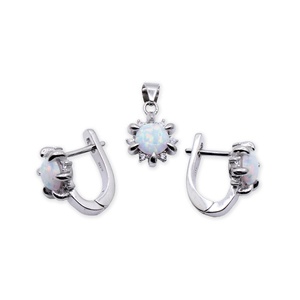 Vente en gros de bijoux en argent sterling 925 massif avec pendentif halo étoilé en opale naturelle ronde et CZ, ensemble de boucles d'oreilles, Memoria Jewels - Product Image 1