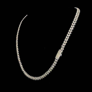 Colar de prata com moissanite, estilo Chevron, cravejado, luxuoso, tipo corrente de tênis, para homens e mulheres. - Product Image 1