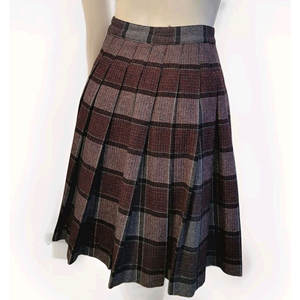 กระโปรงผ้าขนสัตว์ลายสก็อตแบบดั้งเดิมสำหรับเด็กผู้หญิง สายรัดปรับระดับได้พร้อมหัวเข็มขัดหนัง ขายส่ง - Product Image 5