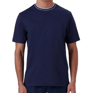 Camiseta de Cuello en V para Hombre, 100% Algodón de Alta Calidad, Secado Rápido, Logotipo Personalizable, Diseño Sólido, 180 Gramos, Impresión Serigrafiada, Tejido de Punto - Product Image 1