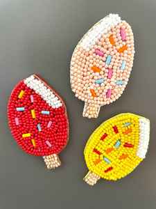 Elegante broche bordado con cuentas de semillas, hecho a mano, decorativo y a la moda para mujer, a precio económico. - Product Image 3