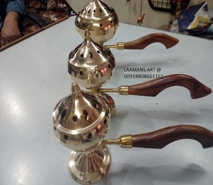 Brûleurs d'encens en résine de laiton métal charbon de bois brûleurs d'encens en résine brûleurs d'encens loban brûleurs d'encens en métal avec poignée - Product Image 1